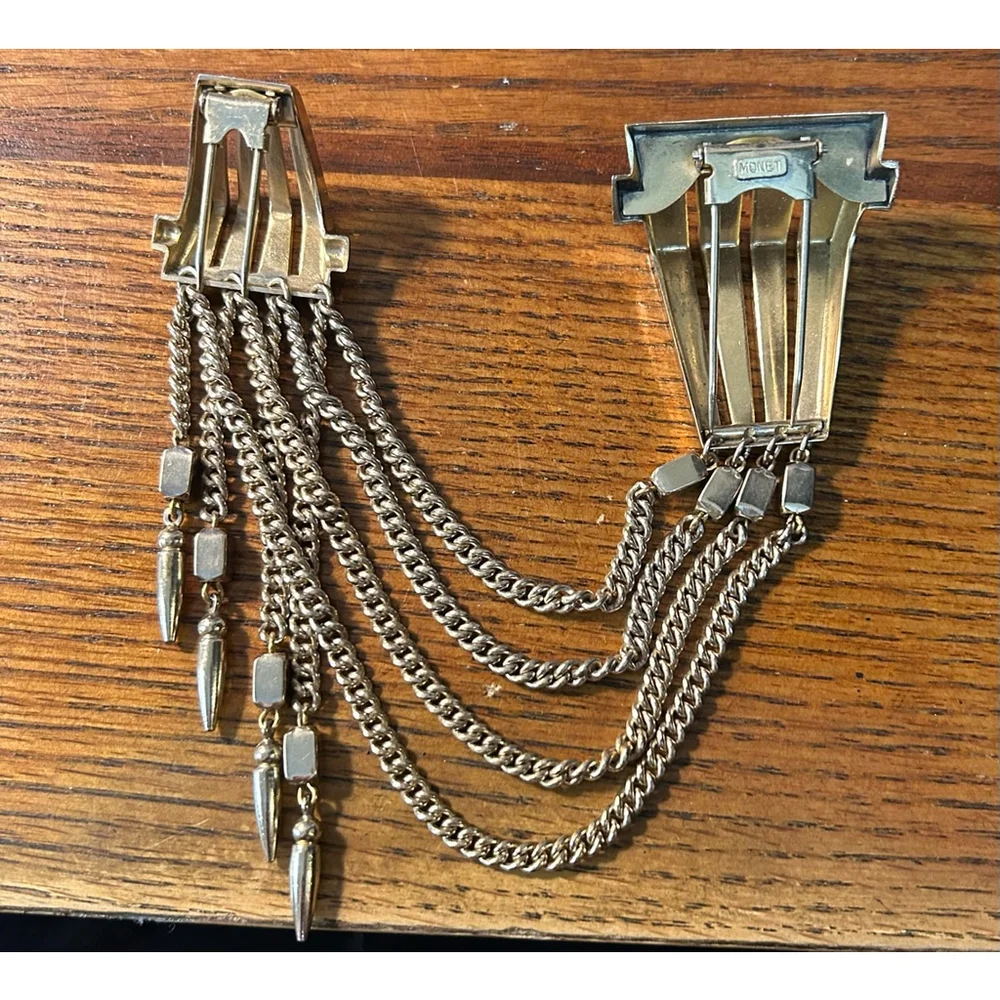 Monet Monet Gold Tone Chatelaine Duet Fur Clip - Picture 4 of 7
